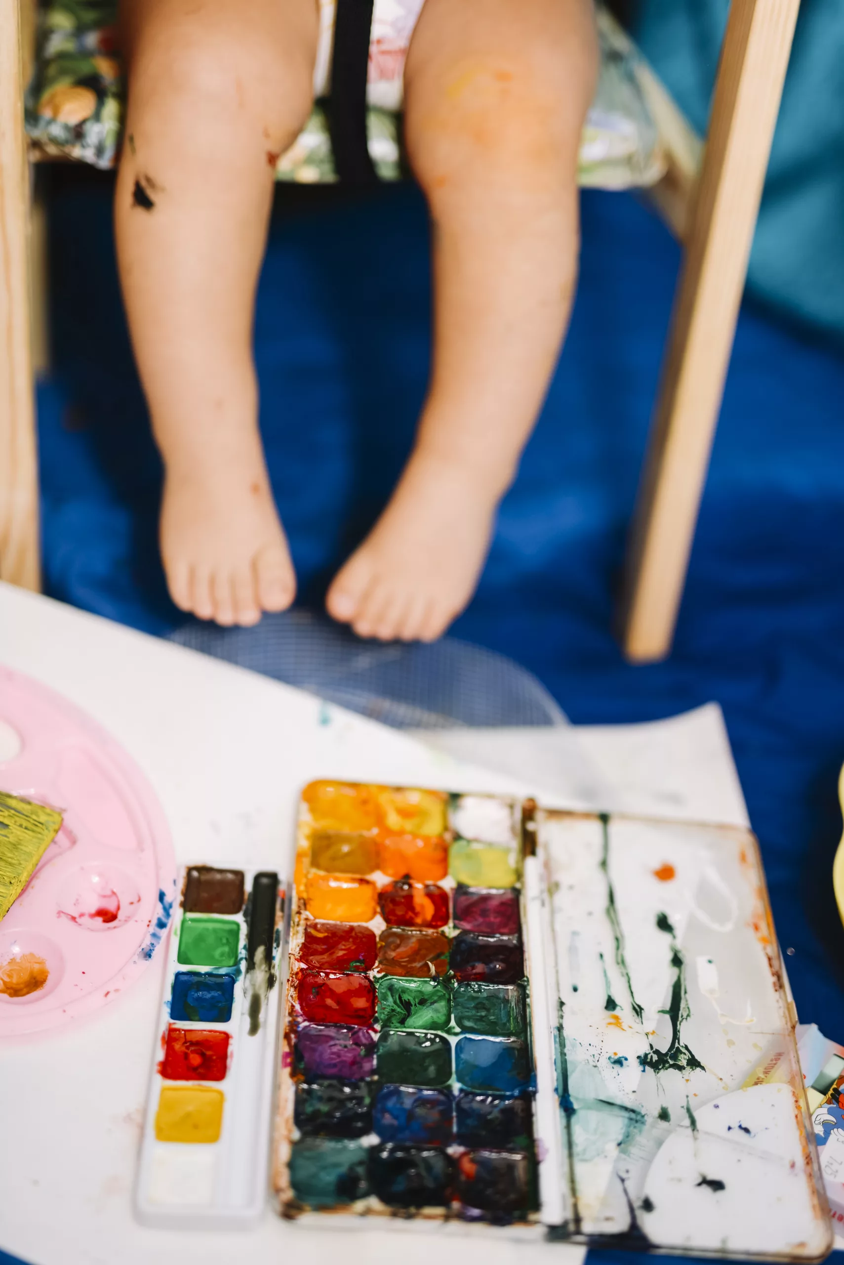 Atelier peinture avec les pieds